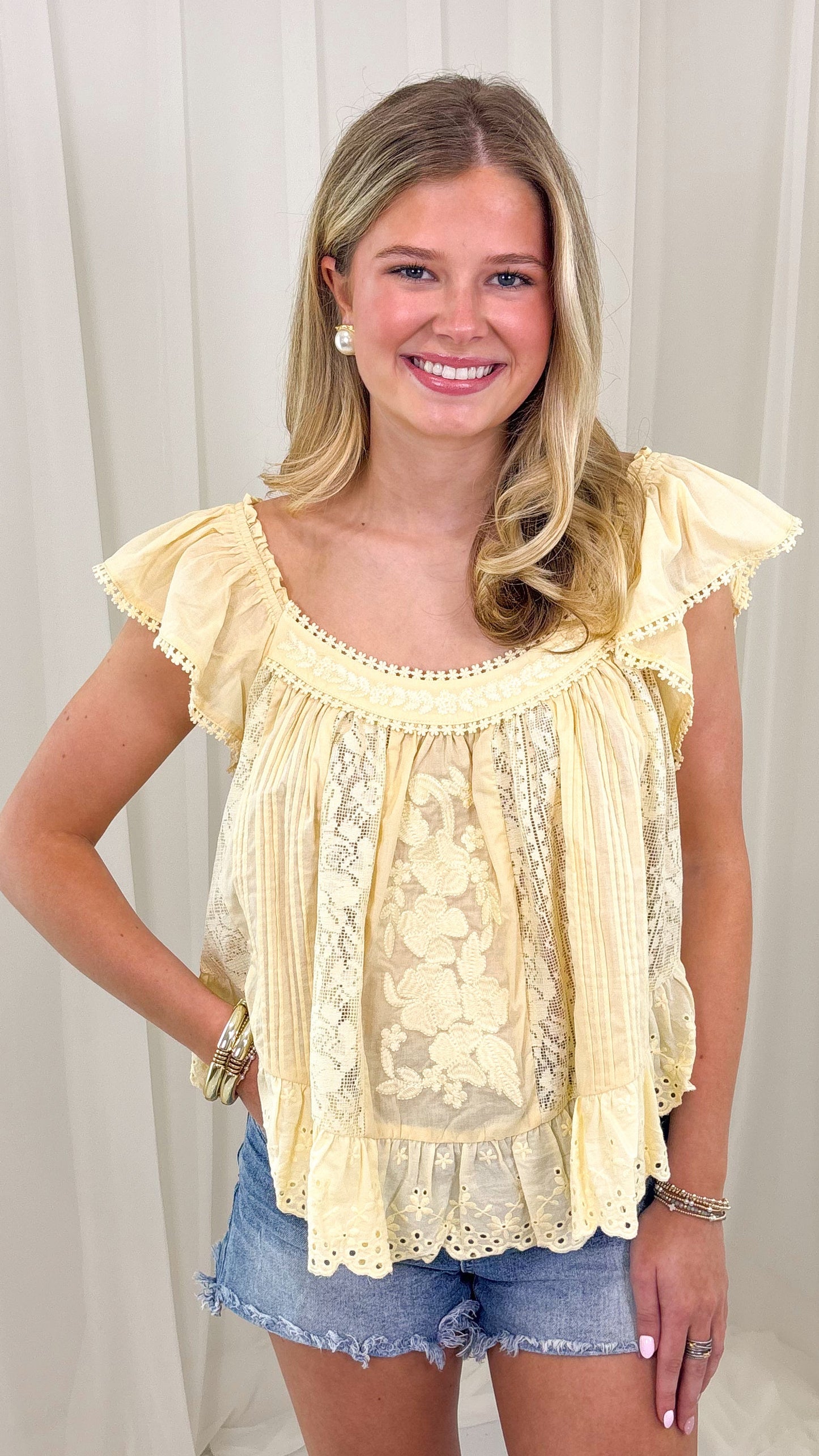 The Goldie Top